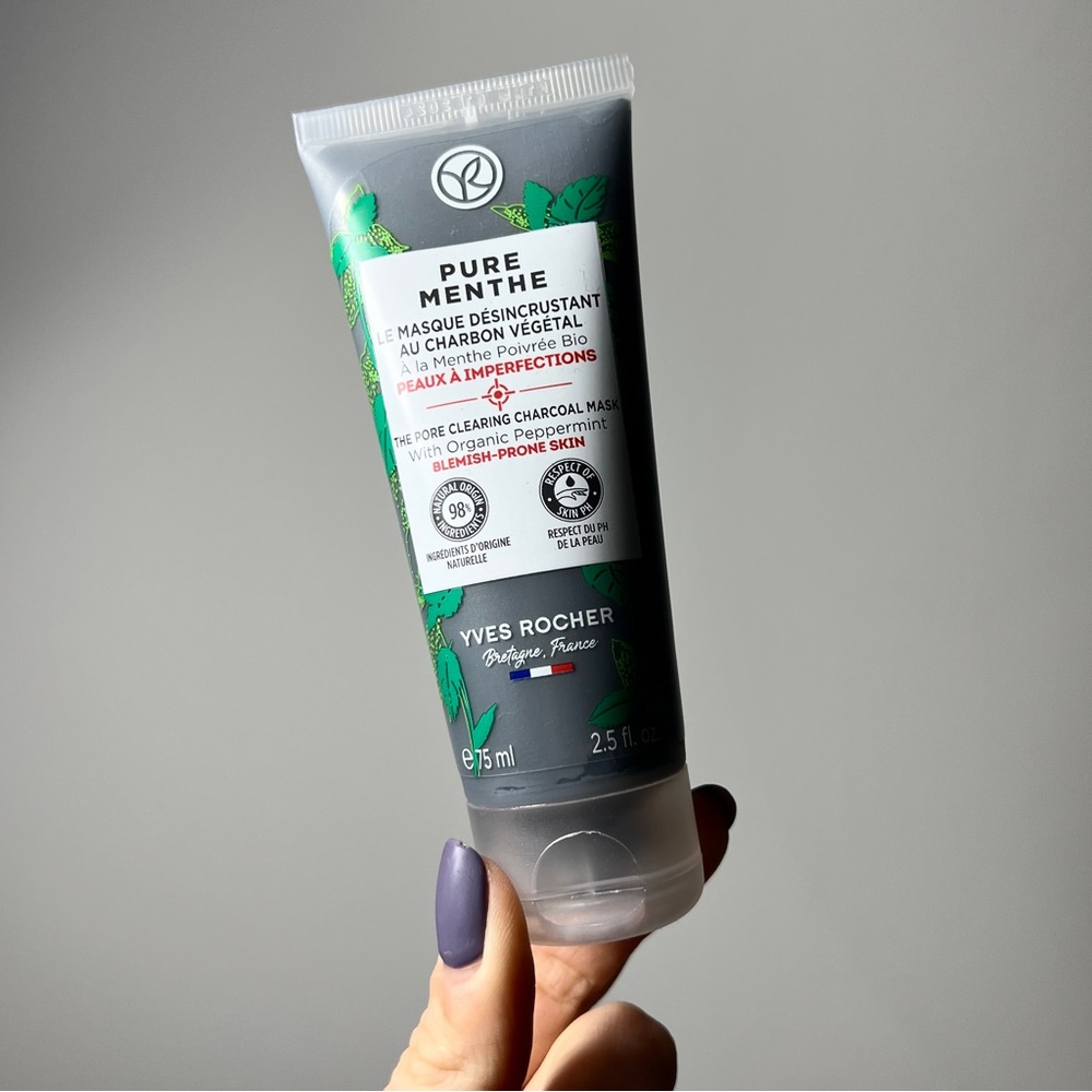 Yves Rocher Pure Menthe pore clearing charcoal mask with organic peppermint